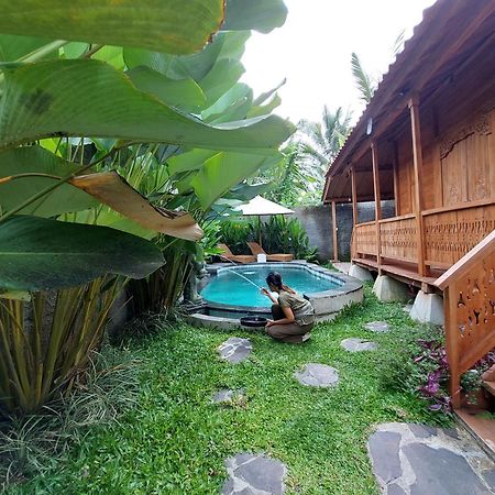 D'Ethnic Ubud Villa Esterno foto