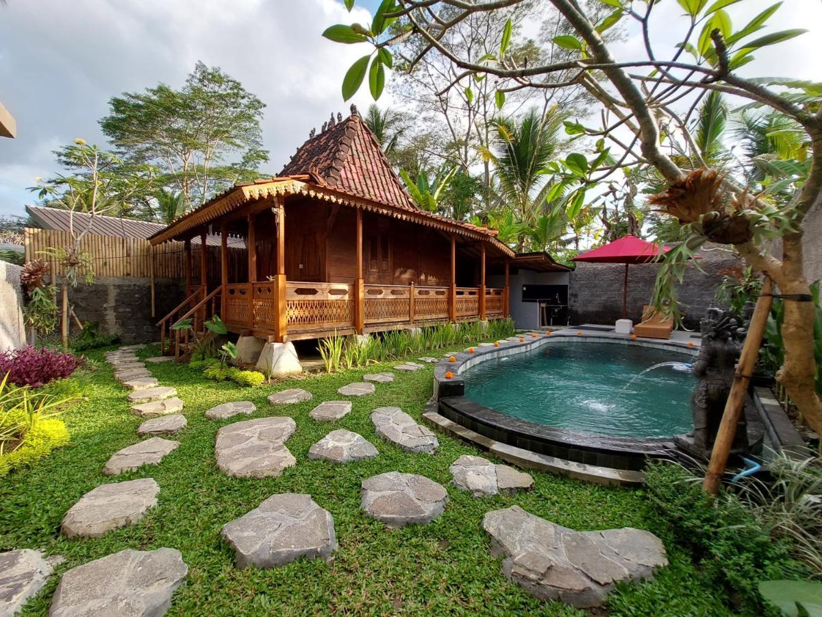 D'Ethnic Ubud Villa Esterno foto