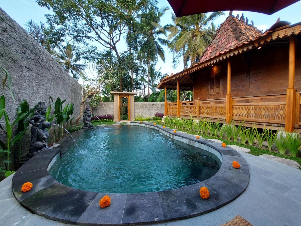 D'Ethnic Ubud Villa Esterno foto