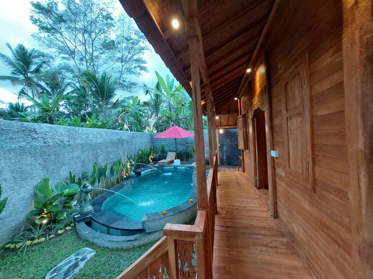 D'Ethnic Ubud Villa Esterno foto