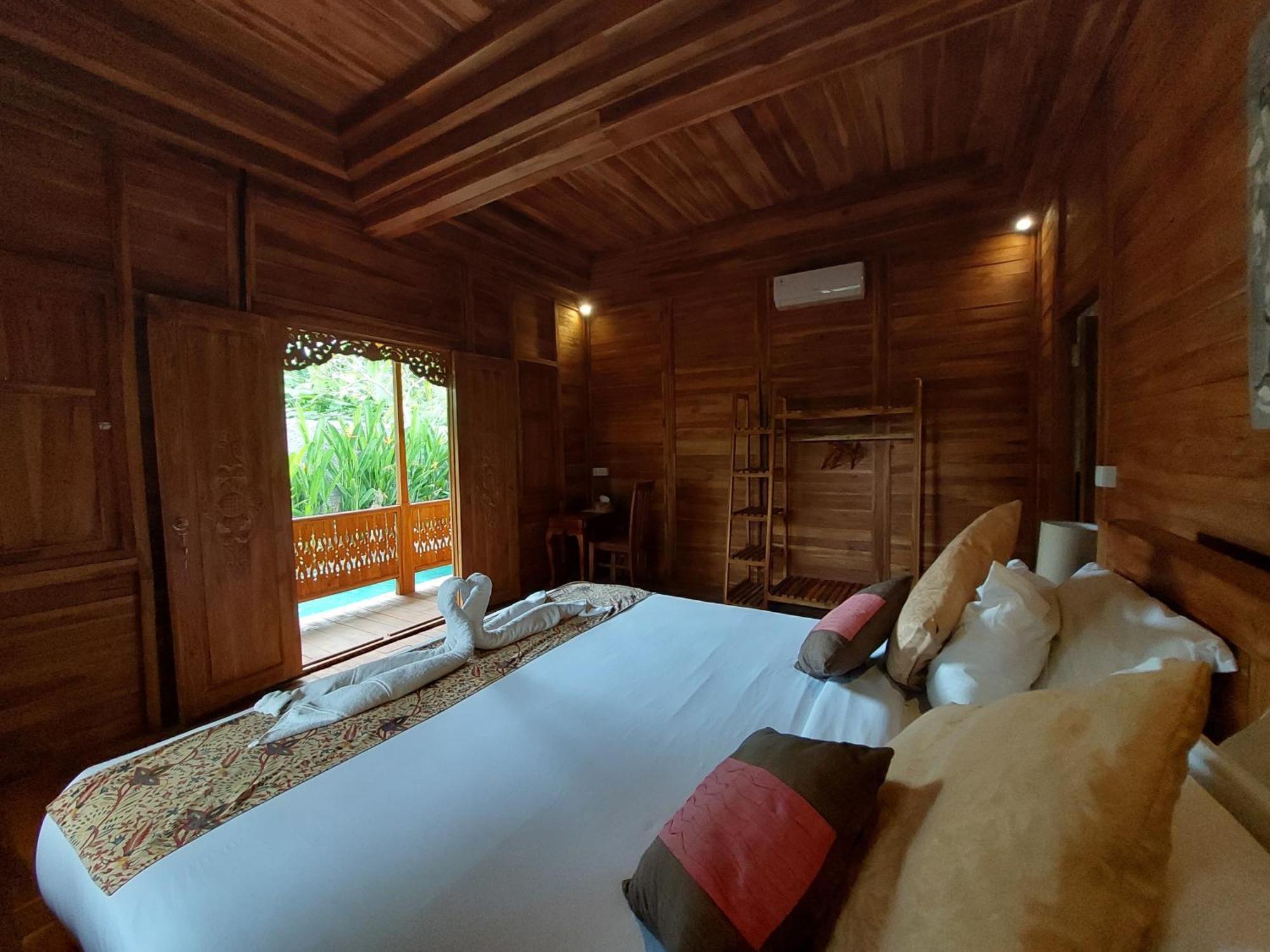 D'Ethnic Ubud Villa Esterno foto